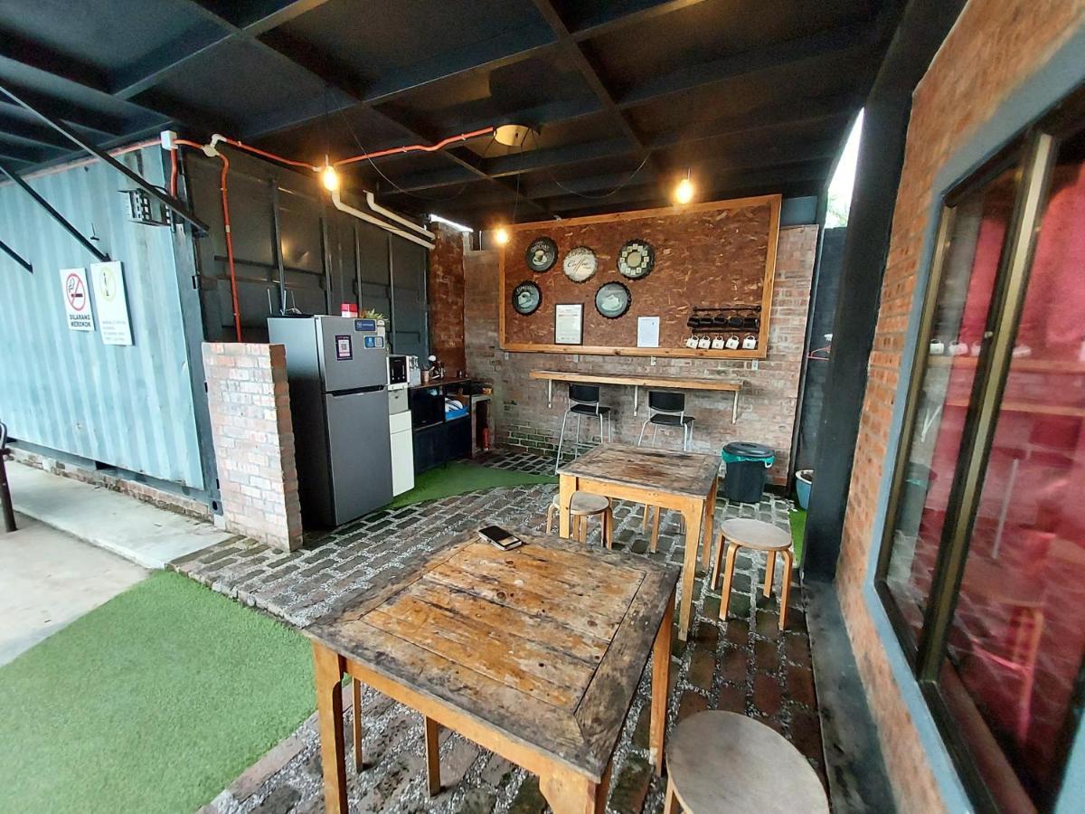 Safar House & Cabin كوالا لكانغسار المظهر الخارجي الصورة