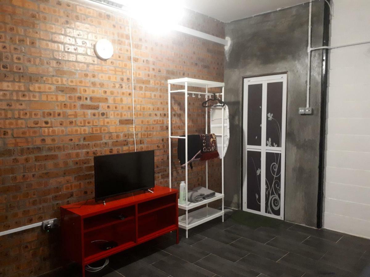 Safar House & Cabin كوالا لكانغسار المظهر الخارجي الصورة